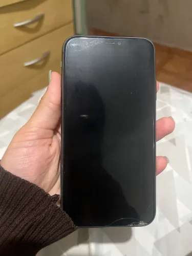 Vende se Iphone 11