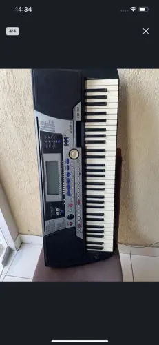 Teclado Yamaha psr 550