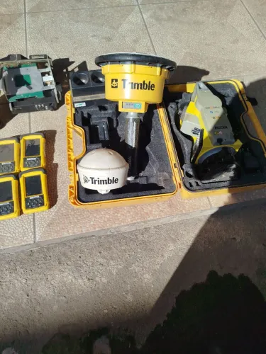 Equipamentos de topografia 