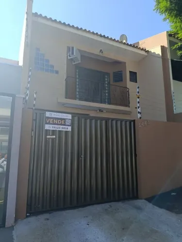 Vende-se Belíssimo sobrado 