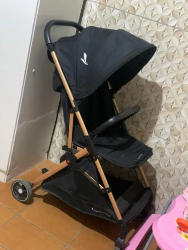 Carrinho de bebê unissex