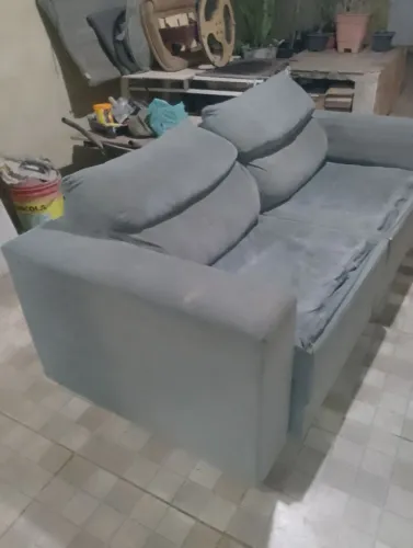 Sofá de veludo 