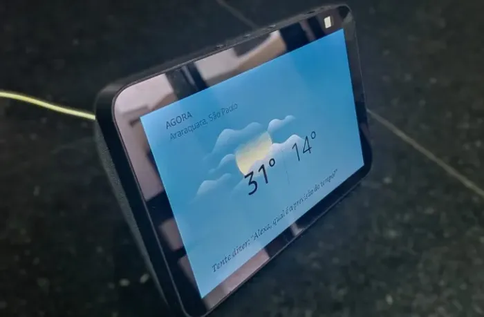 Echo Show 8 (2ª Geração): Tela Inteligente HD de 8" com Alexa e câmera de 13 MP - Cor Pret