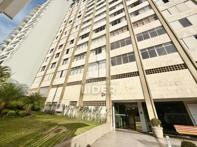 Retrofit Moderno em Andar Alto | Amplo, Sofisticado e com Linda Vista