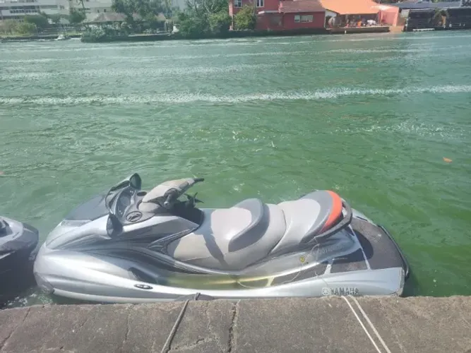 Jet-ski Yamaha FX Cruiser High Output 160 versão especial