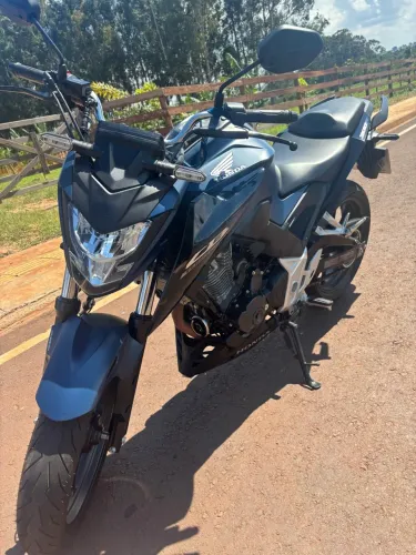 Honda CB 300F Twister 2025 ABS