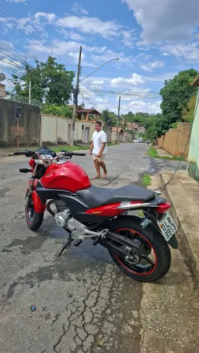 Cb 300r impecavel