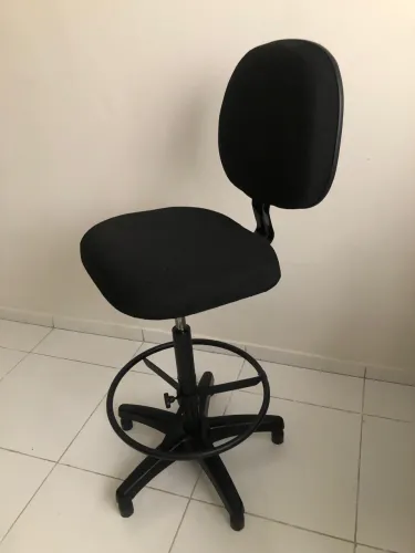 Cadeira caixa balcão