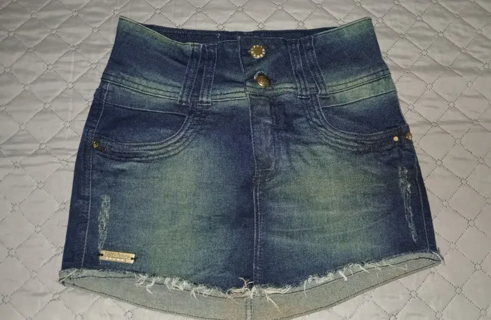 Saia Jeans tam. 38 com elasticidade 