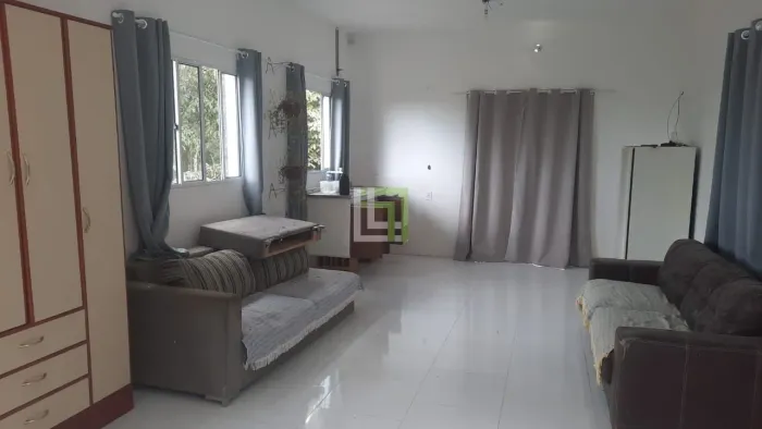 Casa com 1 dormitório à venda, 200 m² por R$ 450.000,00 - Chácara San Martin I - Itatiba/S
