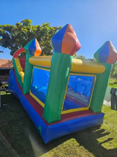 Brinquedo inflável