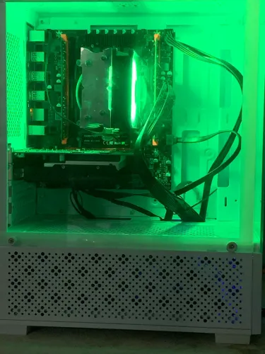 Vendo GTX 750 ti 2gb na caixa e nota fiscal 