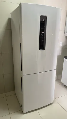 Geladeira Electrolux Frost Free Inverter 490L Experience Inverse Branca (IB51)