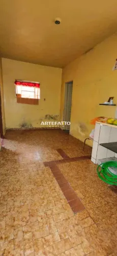 Casa à venda em Franca, Vila Nicácio, com 2 quartos, 96m²