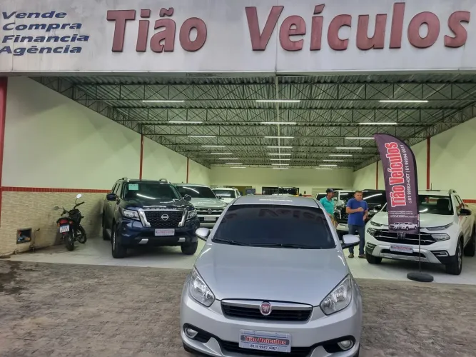 Fiat Grand Siena Tetrafuel 1.4 EVO F. Flex 8V 2016