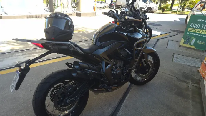 MOTO ZONTES T350X