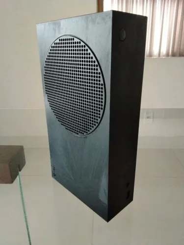 Xbox series S carbon black, cor preta com 1TB de armazenamento
