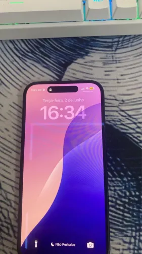iPhone 16