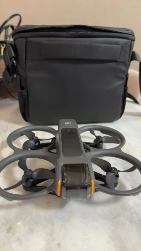 Drone DJI Avata 2 Fly More Combo (3 baterias) (DJI Goggles 3 & Motion 3)