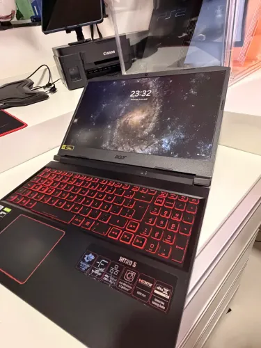 Notebook Gamer Acer Nitro 5 (i7 + GTX + 144Hz) - Muito conservado!