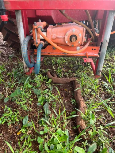 Pulverizador FMC 600L
