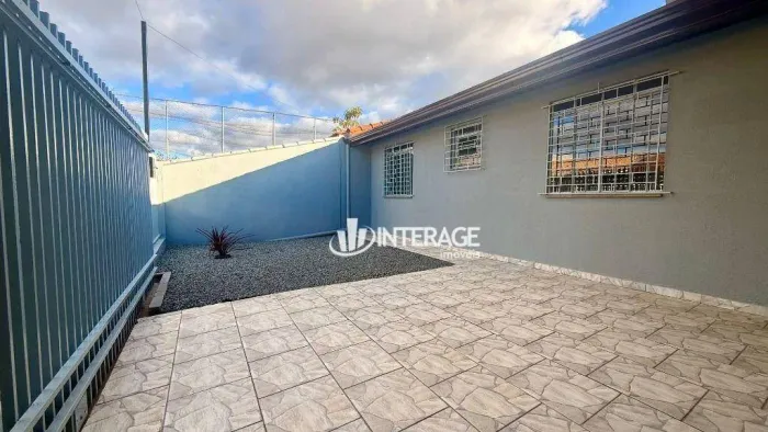 Casa com 3 dormitórios para alugar, 71 m² por R$ 3.577,65/mês - Santa Felicidade - Curitib