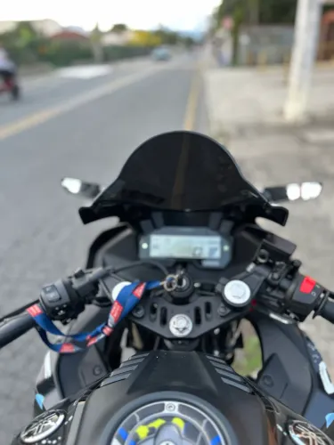 MOTO R15 - Ano 2025
