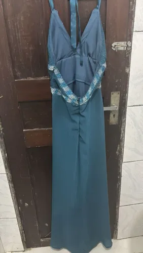 2 vestidos de festa por 120 reais