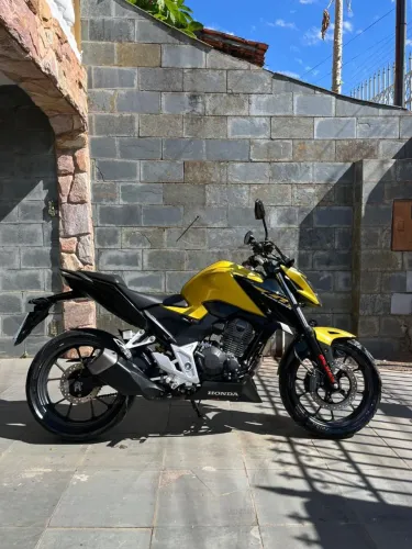 TWISTER CB300F 2023 ABS
