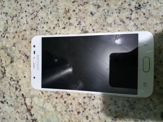 Galaxy J5/ Pra arrumar ou retirar peças