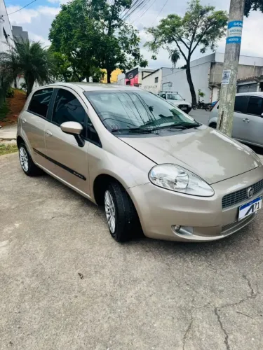 Fiat Punto ELX 1.4 Fire Flex 8V 5P 2010