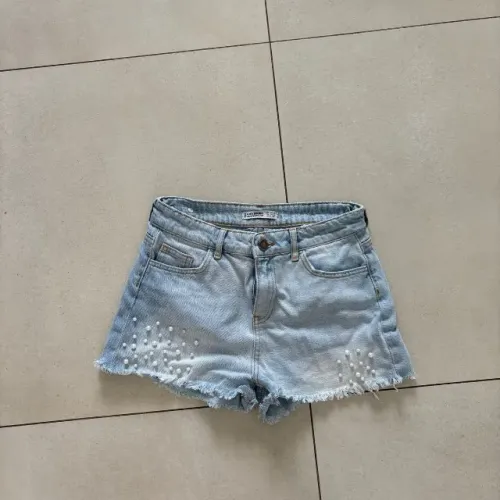 shorts jeans zara claro