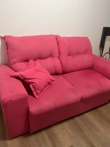 Sofá retrátil rosa 
