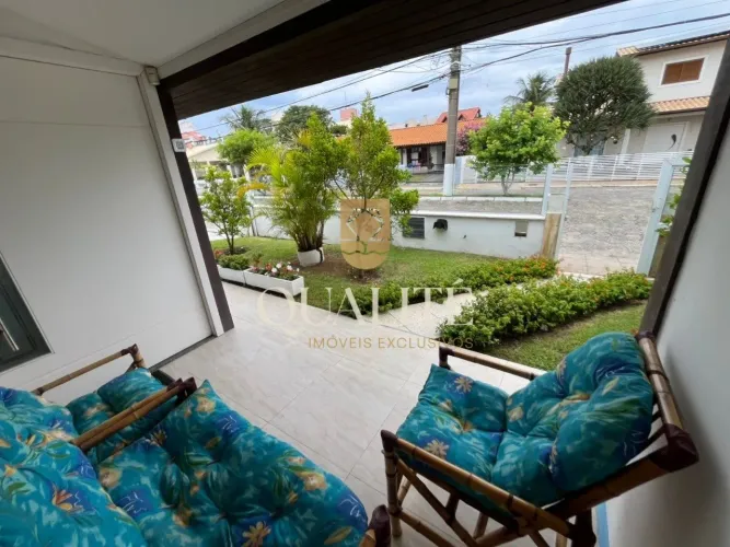 CASA EM CODOMINIO INGLESES 4 SUOTES, 3 VAGS r$ 2.499.000,00
