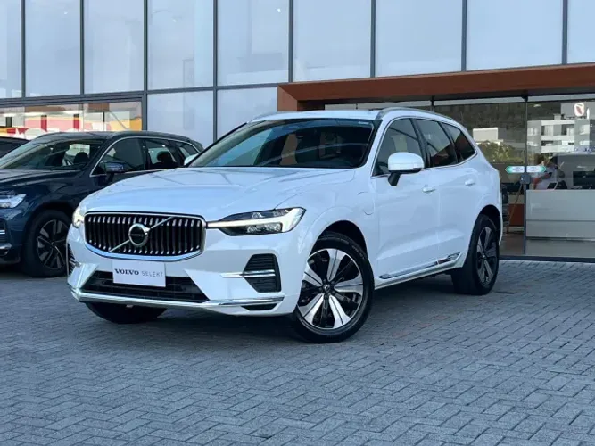 Volvo XC-60 T-8 Plus 2.0 AWD (híbrido) 2023