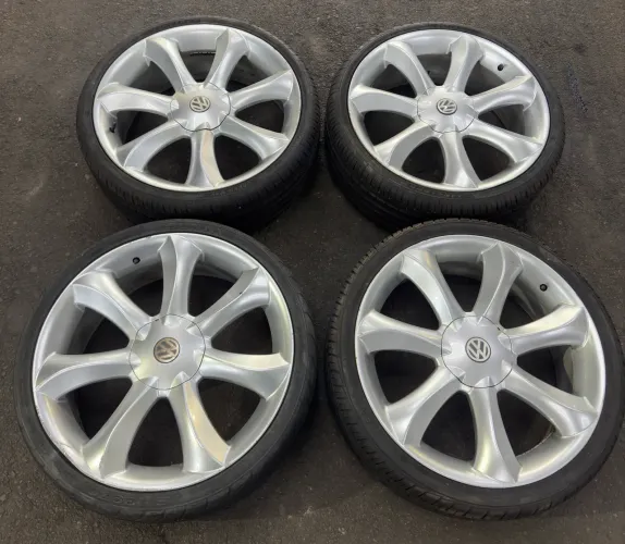 Rodas Santorine aro 20 furacão 5x112