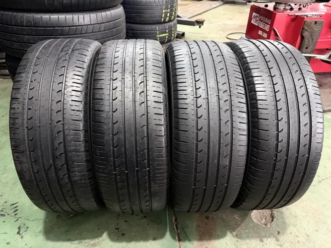 Pneu aro 17"  215/55/17 Goodyear 