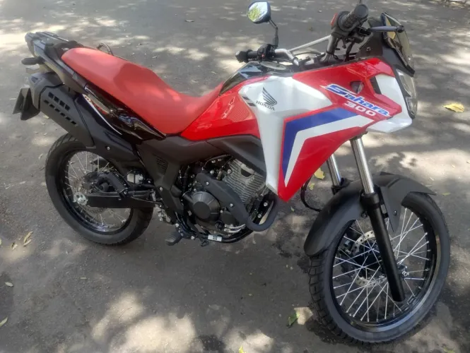 Vendo Sahara 300 nova R$39.990, Emplaca e Ipva pg