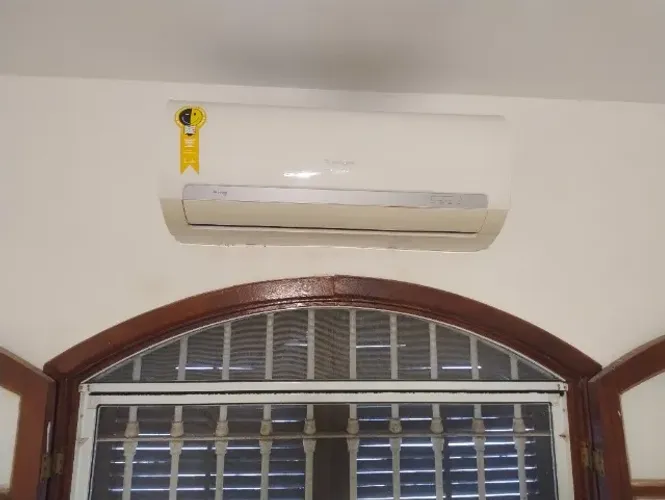 AR CONDICIONADO SPLIT tenho vários: 9.000 & 18.000 BTU - Niterói
