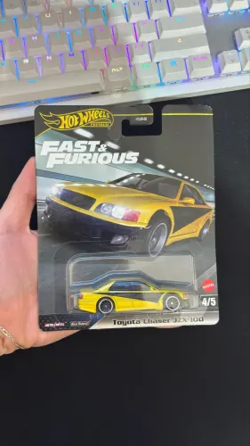 Hot wheels premium velozes e furiosos