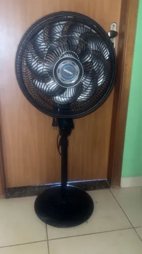 Vende - se Ventilador