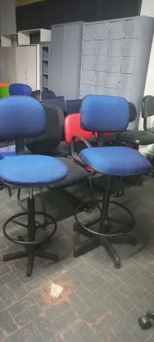 Cadeiras caixa