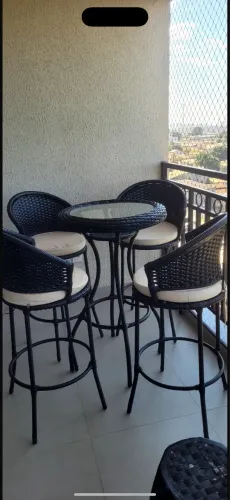 Conjunto de mesa área externa - sacada 
