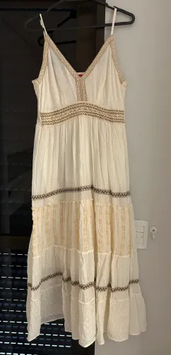 Vestido Branco/Bege Longo