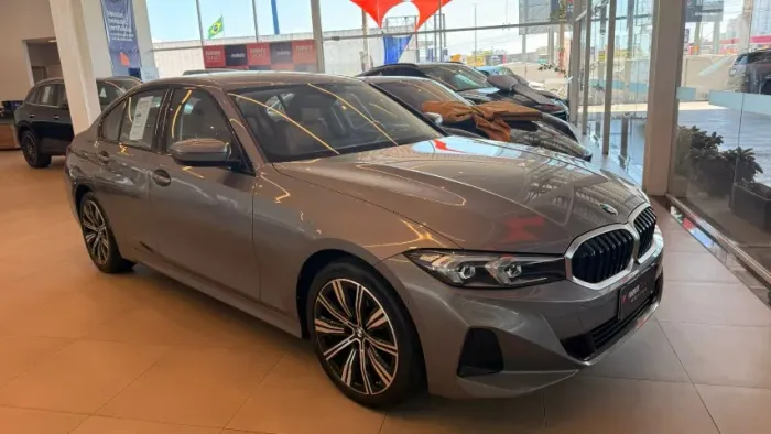 BMW 320I A Modern/sport TB 2.0/a.flex 16V 4P 2023