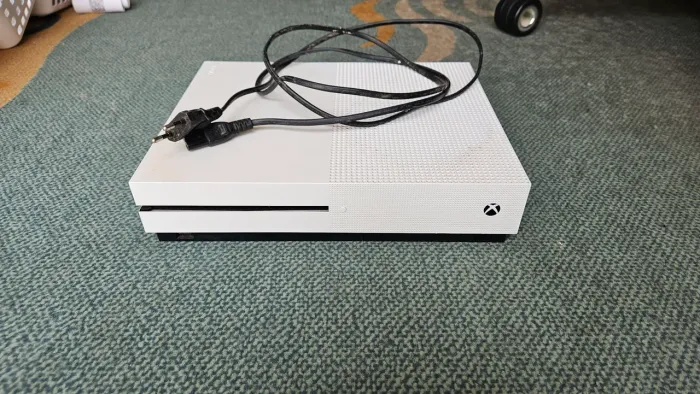 XBOX ONE SLIM LEIA A DESCRIÇÃO 