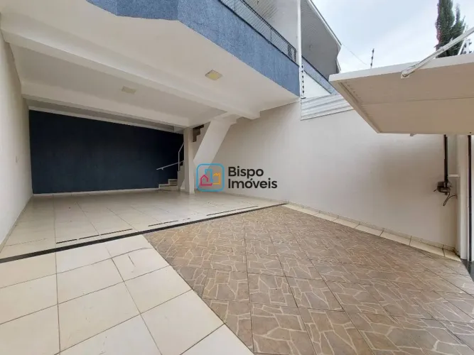 Casa Residencial com 3 dormitórios para alugar, 121 m² - Vila Amorim - Americana/SP