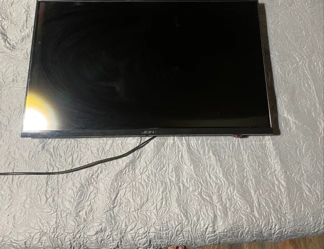 TV smart 32 pol XION