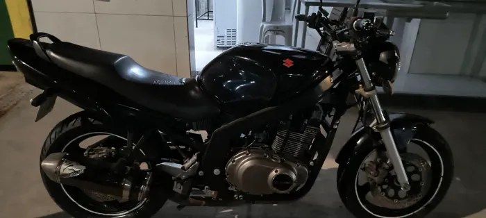 GS 500 2008