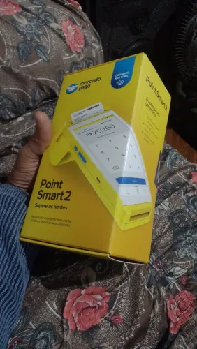 Máquina de cartões e Pix Pro smart2 / Retirar em Santa Maria) Nova na caixa